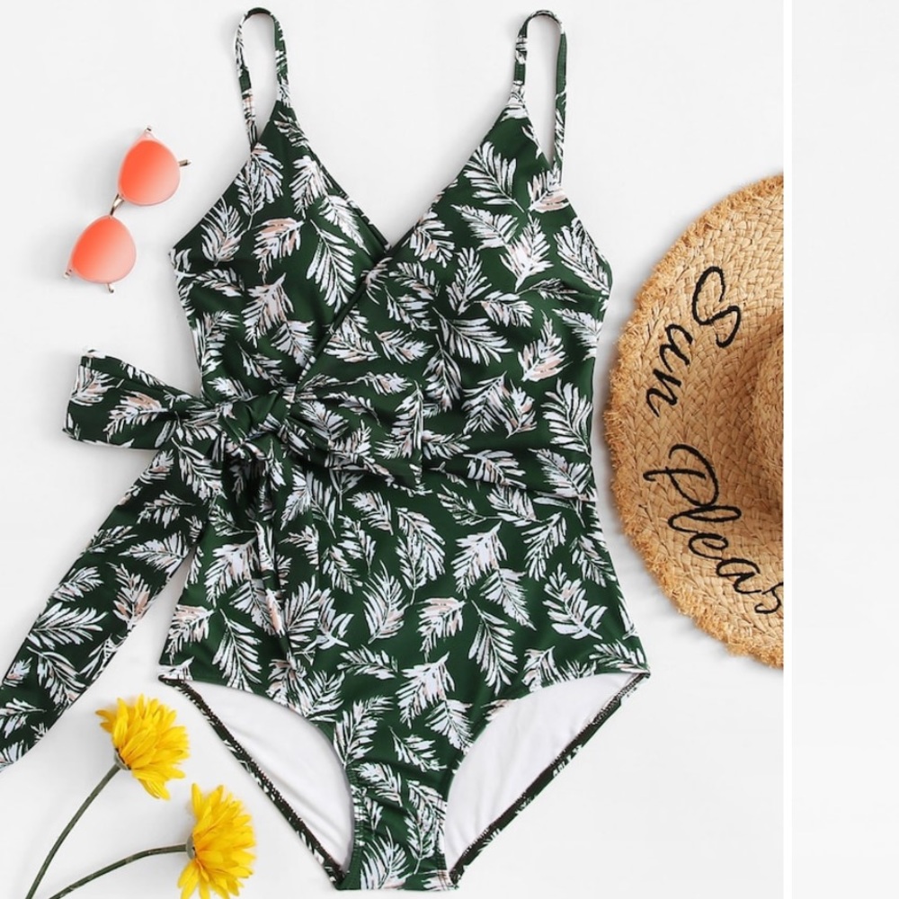 Plus Self Tie Surplice Leaf One Piece Swimsuit 🍃